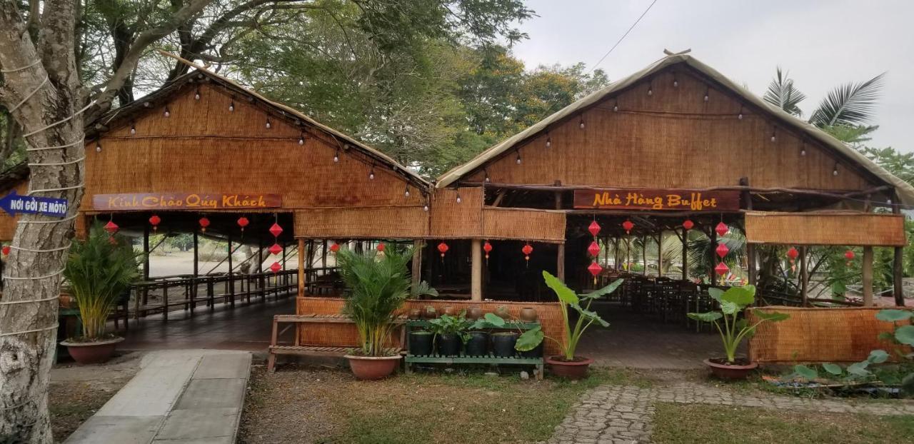 Kdl Lang Noi Tan Lap - Tan Lap Floating Village Moc Hoa Экстерьер фото